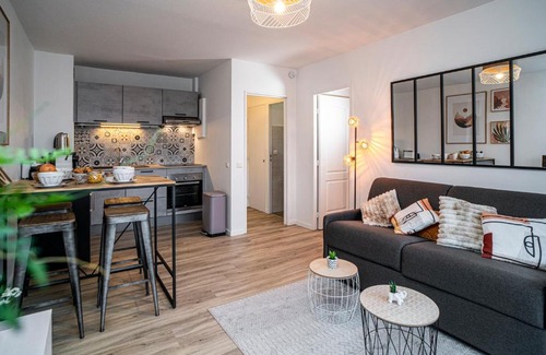Centre Ville Apartment | Discover L'appartement Beaumont: Pet-Friendly Retreat