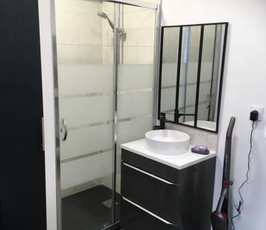 Dole Apartment | Charming L’appartement: Family-Friendly Stay with Top Ratings