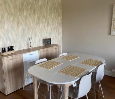 Seurre Apartment | Family-Focused Comfort at L’appartement de Rose
