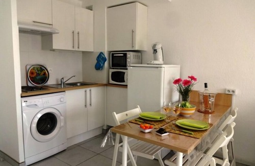 Carqueiranne Apartment | Guest Rated 10/10: L'appartement with Pool and Spa