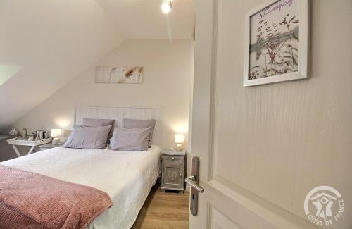 Tressignaux Bed & Breakfast | Family-Friendly Stay at L'araukaria with Kitchen Amenities