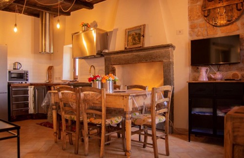 Lubriano Apartment | Guest Rated L'Archetto su Civita with Family-Friendly Amenities