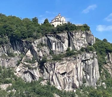 San Maurizio d'Opaglio Bed & Breakfast | Family-Friendly Stays at L Arcolaio - Rated 9/10 by Guests