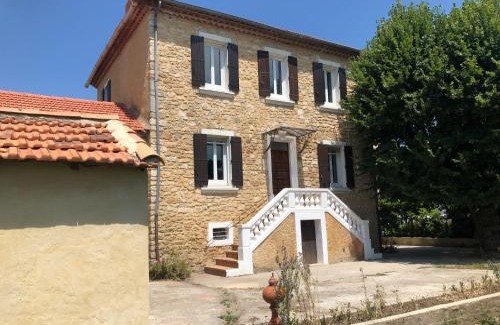 Pont-Saint-Esprit House | Beautiful L'Ardeche en Provence with Pet-Friendly Garden
