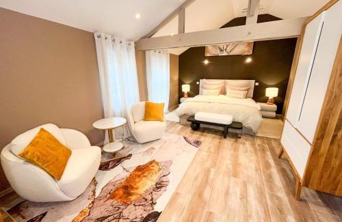 Saint-Hilaire-le-Petit House | L'Artbanne - Le domaine