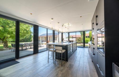 Saint-Hilaire-le-Petit House | L'Artbanne - Le domaine