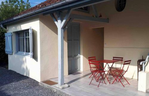 Laloubere House | Convenient L'Atelier: Perfect for Families and Pets