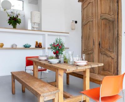 Gordes House | Oceanfront Oasis: l'Atelier des Milles Roches Awaits You