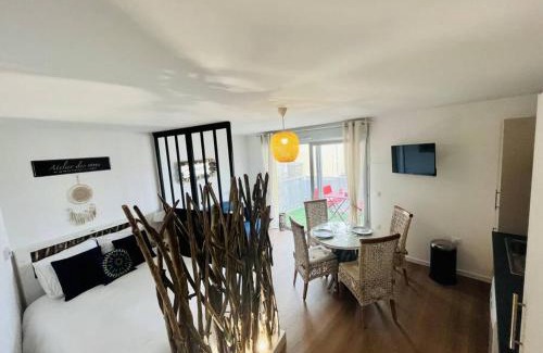 Fort-Mahon-Plage Apartment | Discover L’Atelier des rêves, Steps from the Beach!