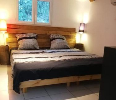 Deaux Apartment | Discover L'Atelier en Cévennes: Pool & Family-Friendly Retreat