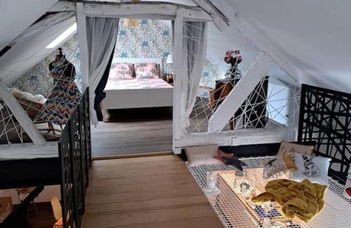 Pontlevoy House | Relax at L'Atelier Gîte-Loft: Ideal for Families & Pets