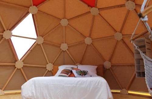 Saint-Vincent-de-Barres Other | Unforgettable Stays at L'Attrape Rêve Insolite Hotel