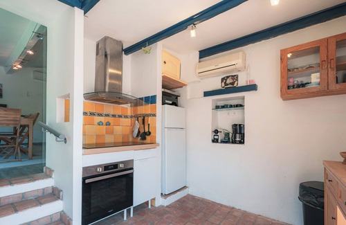 Calanque de Morgiou Apartment | L'Atypique - Cabanon 3 ch et terrasse au calme