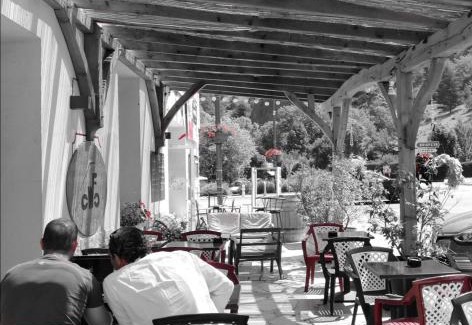 Eygliers Hotel | Pet-Friendly Retreat at L'Auberge d'Eygliers with Ocean Views