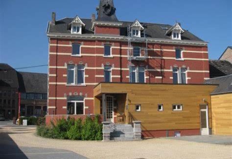 Beauraing Hotel | Pet-Friendly Retreat at L'auberge with 9.3/10 Guest Rating