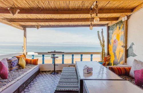 Taghazout Hotel | Relax at L'Auberge Taghazout with Oceanfront Views