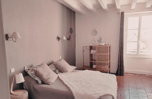Val-du-Layon Bed & Breakfast | Family-Friendly Getaway at L'Aubinoise - 9.7/10 Rated