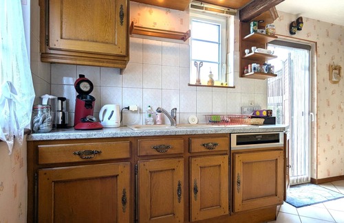 Eckbolsheim House | Family-Friendly L'Audacieuse House with Private Pool & Spa