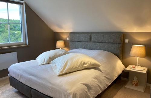 Heinstert House | Discover L'Auf der Tomm: 4-Star Family-Friendly Retreat