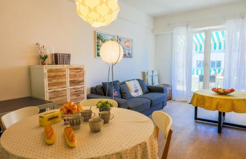 Gambetta Apartment | Discover L'Austerlitz: 4-Star Family-Friendly Retreat