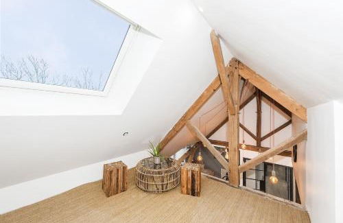 Beauvais Apartment | Discover l'authentique in the Heart of the City