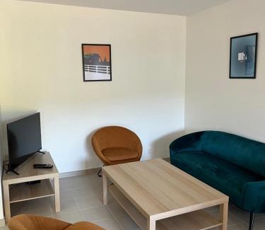 Etretat House | Guest Rated 9.3: Family-Friendly Stay at l’ Aval