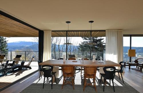 Murat-le-Quaire House | Experience Comfort at L'Avancée with Hot Tub & Kitchen