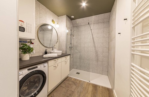 Segre Apartment | Relax at L'azur: A Cozy Haven for Families and Pets