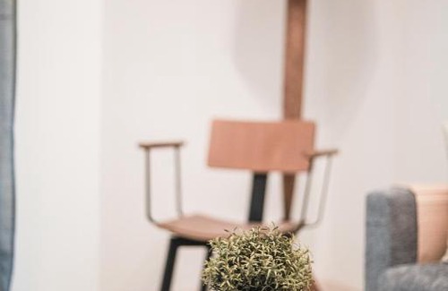 Edessa Apartment | Cozy L&C Suites: Family and Pet Friendly Getaway