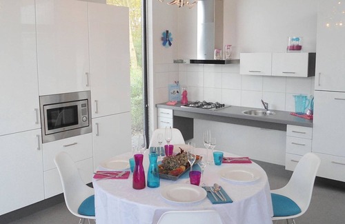 Municipality of Langedijk House | Relaxing Oceanfront Retreat at L-Cube 4 by Interhome