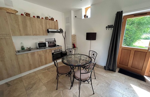 Sasseville Bed & Breakfast | Experience Nature at L'echo de la Nature, Ferme - 10/10 Rated