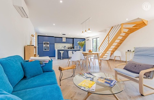 Saint-Jean-de-Vaux House | Valley School: Family-Friendly Getaway with Pool & Spa