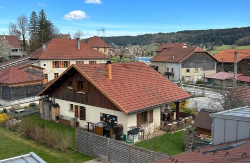 Saint-Point-Lac House | Discover L'ECRIN DU LAC: Family-Friendly Retreat