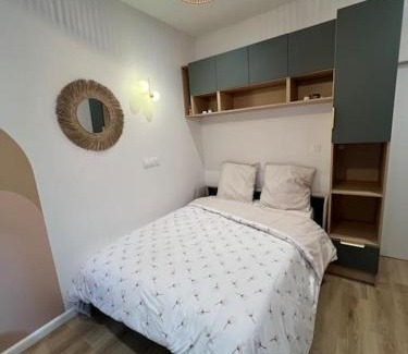 Madeleine-Champ de Mars Apartment | L Ecrin Nantais