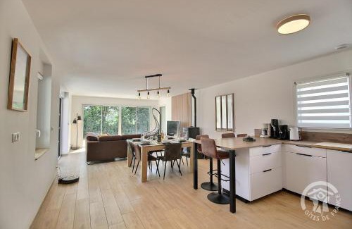 Plourhan House | L'ecurie
