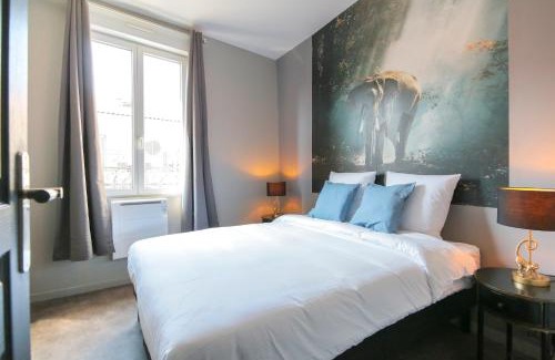 Saint-Roch - Badouillere - Chavanelle Apartment | Chic and Cozy L'Eléphant: Pet-Friendly in City Center