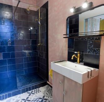 Bagneres-de-Bigorre House | Guest Rated: L'EN VERT with Restaurant & Family-Friendly Perks