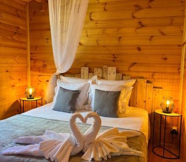 Venizel Ski Chalet | Relax at L'Enseigne: Private Chalets with Spa & Hot Tub