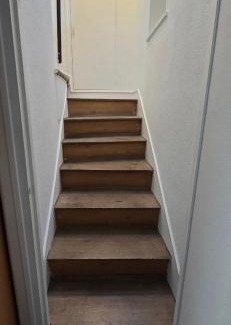 La Ferte-Alais Apartment | Pet-Friendly L'Entracte Appart Hôtel in the City Center
