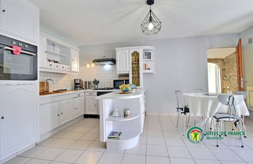 Locoal-Mendon House | Perfect Retreat at L'entre Deux - Family-Friendly Amenities