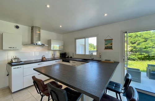 Quiberon House | Relax at L'envol - Villa Village Quiberon with Hot Tub & Pool