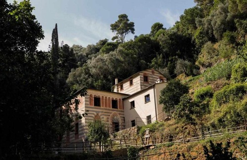 Portofino House | Enchanting LEremoRifugio: Ocean Views & Family-Friendly Stays