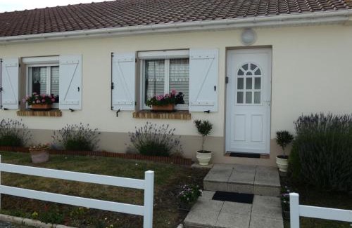 Hesdigneul-les-Boulogne House | Oceanfront Retreat: L'ESCALE Côte d'Opale, Rated 9.1