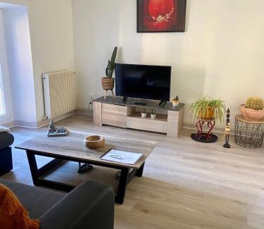 Saint-Gaudens Apartment | Pet-Friendly Retreat at L’escale Commingeoise - Rated 8.6/10