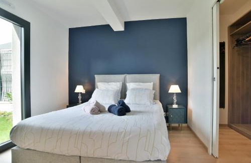 Rotheneuf-Le Pont House | Cozy L'escale de Rothéneuf, Steps from the Beach