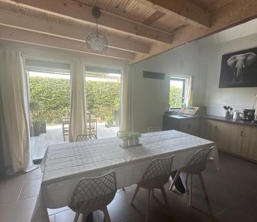 Bremes House | Discover L’Escale du lac: Perfect Retreat with Hot Tub