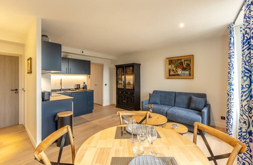 Honfleur Apartment | Experience Oceanfront Bliss at L'Escale du Vieux Port