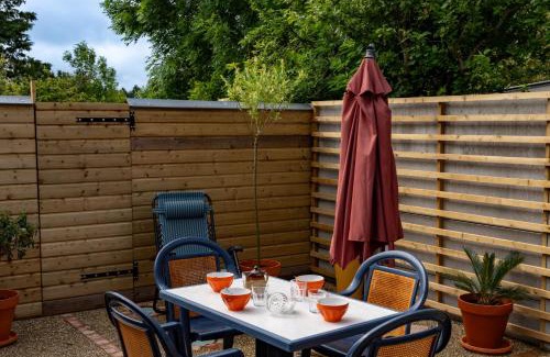 Pende House | Oceanfront L'Escale: Guest Rated 10/10 for Families