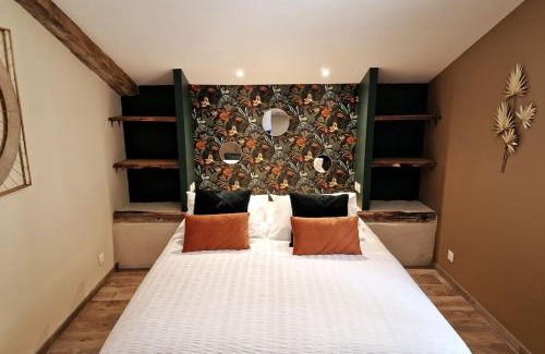 Nouaille-Maupertuis House | Oceanfront Bliss at L'Escale Nobilienne for Families