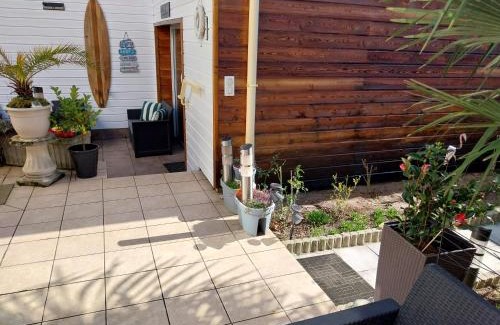 Vichy House | Pet-Friendly L'Escale VICHY with Oceanfront Views